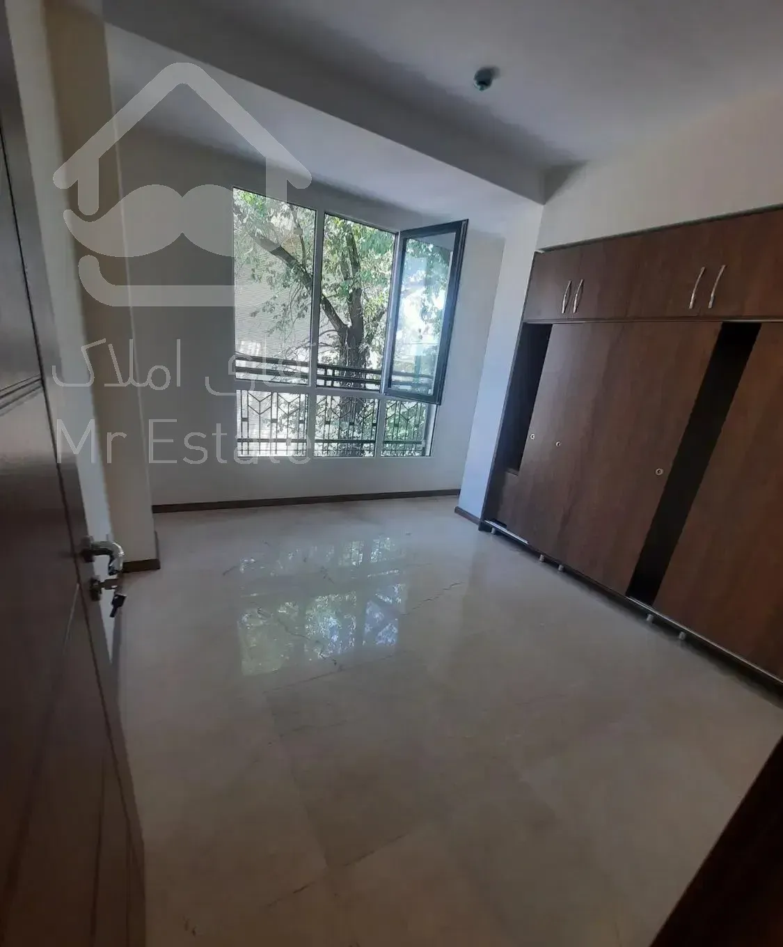 دروس/۸۷متر/آکواریوم نور/نقشه عالی