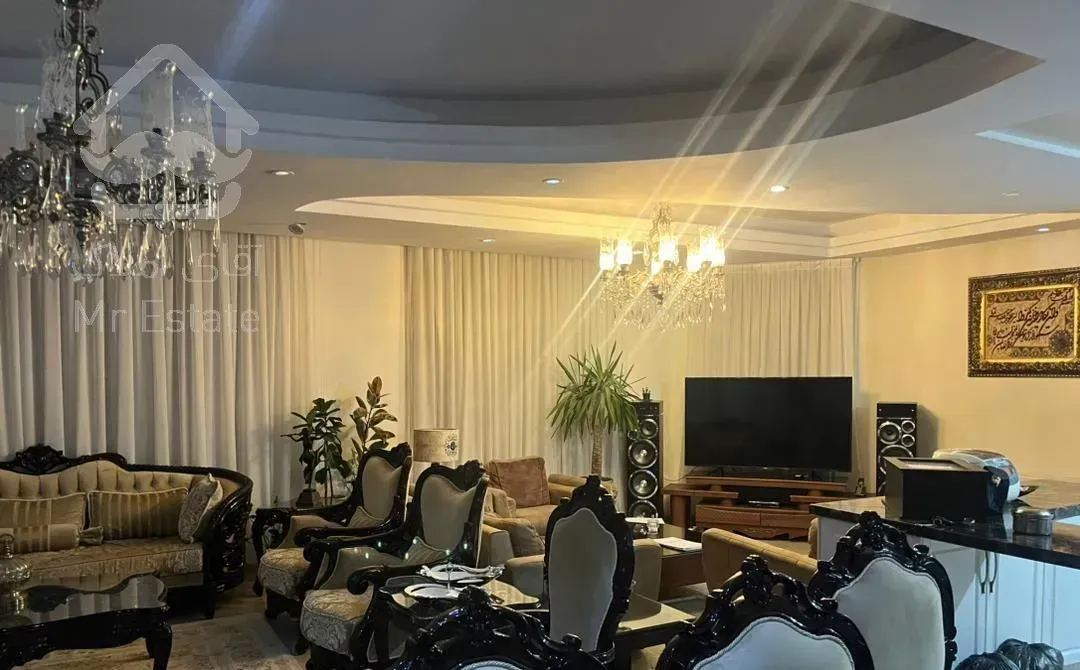 آپارتمان ۱۳۲متر  ۳خواب فول