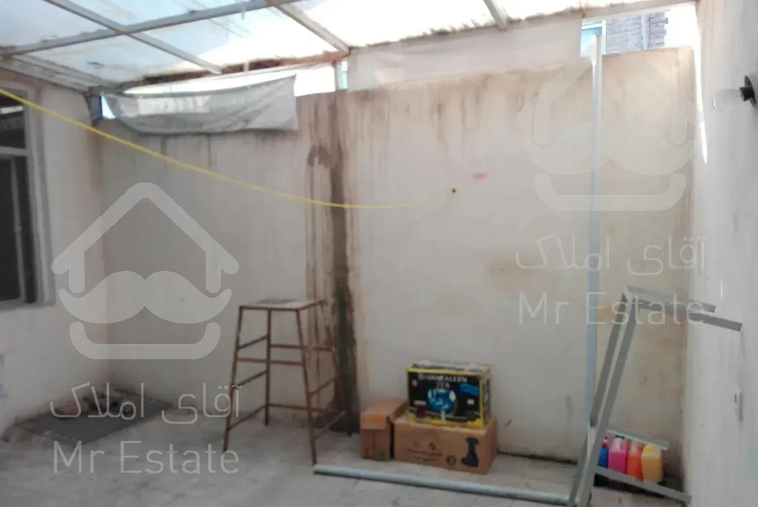 125 متر طبقه اول بلوار گلها