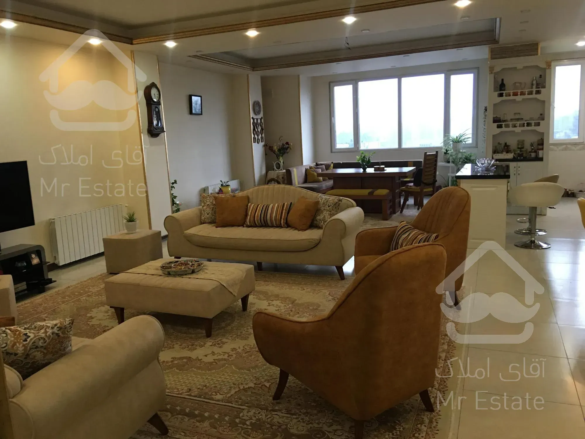 آپارتمان ١٥٠متري سه خواب تميز