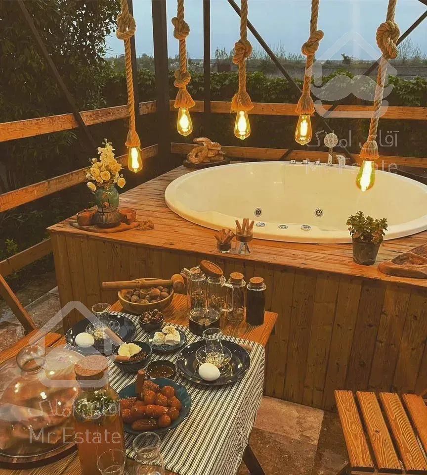 ویلا۳۵۰متریالاچیق