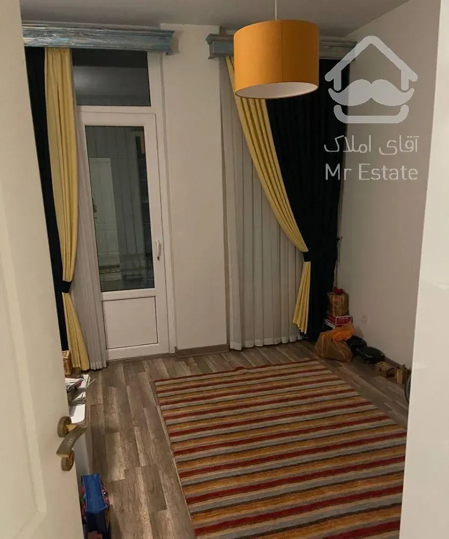 آپارتمان179متر یاسر/تراس کارا/نور و ویو جنوب