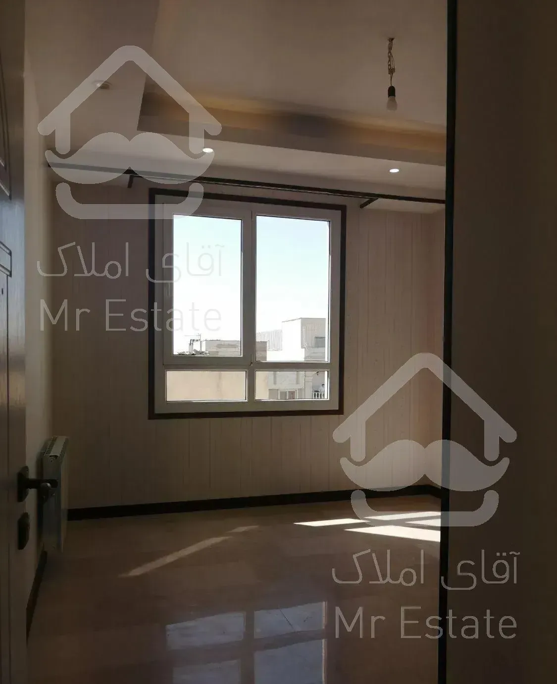 133 متر 3 خواب / کلید نخورده / کوی بیمه