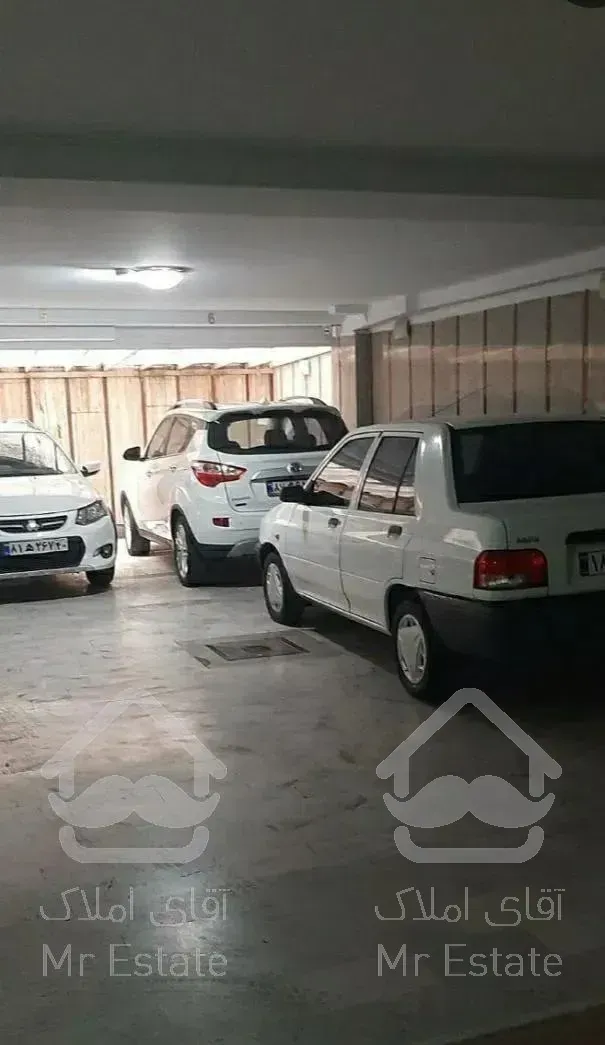 تهران کوهک ۱۶۰ متر ۳ خواب سند تکبرگ دریاچه چیتگر