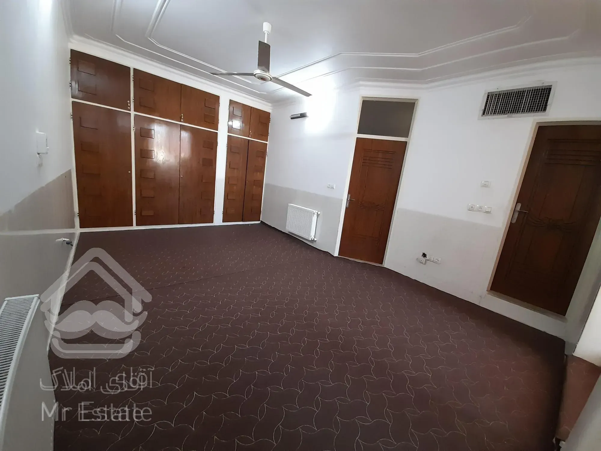 خانه سه طبقه