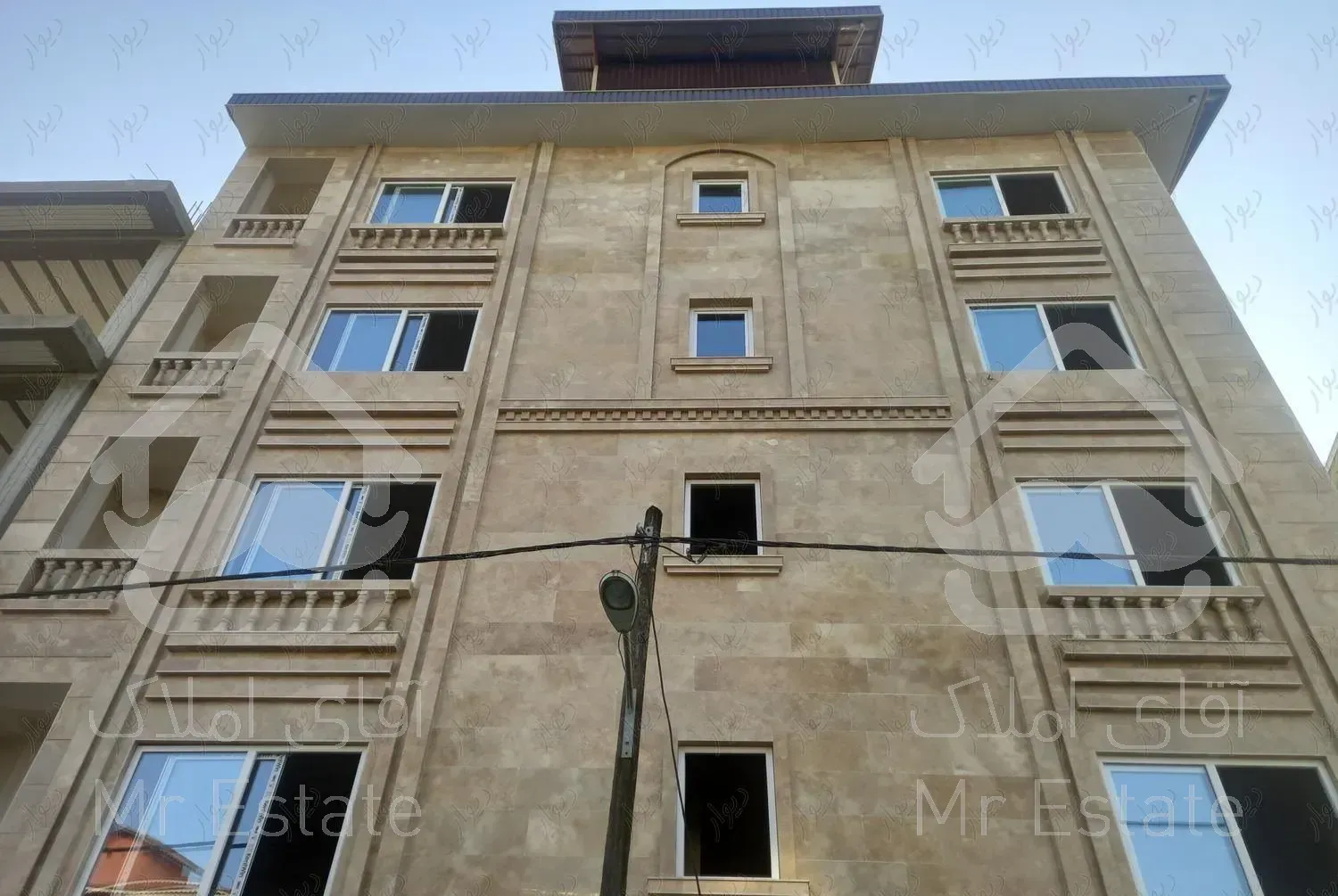 60 متری/بر خیابان/ویو ابدی/خ حافظ