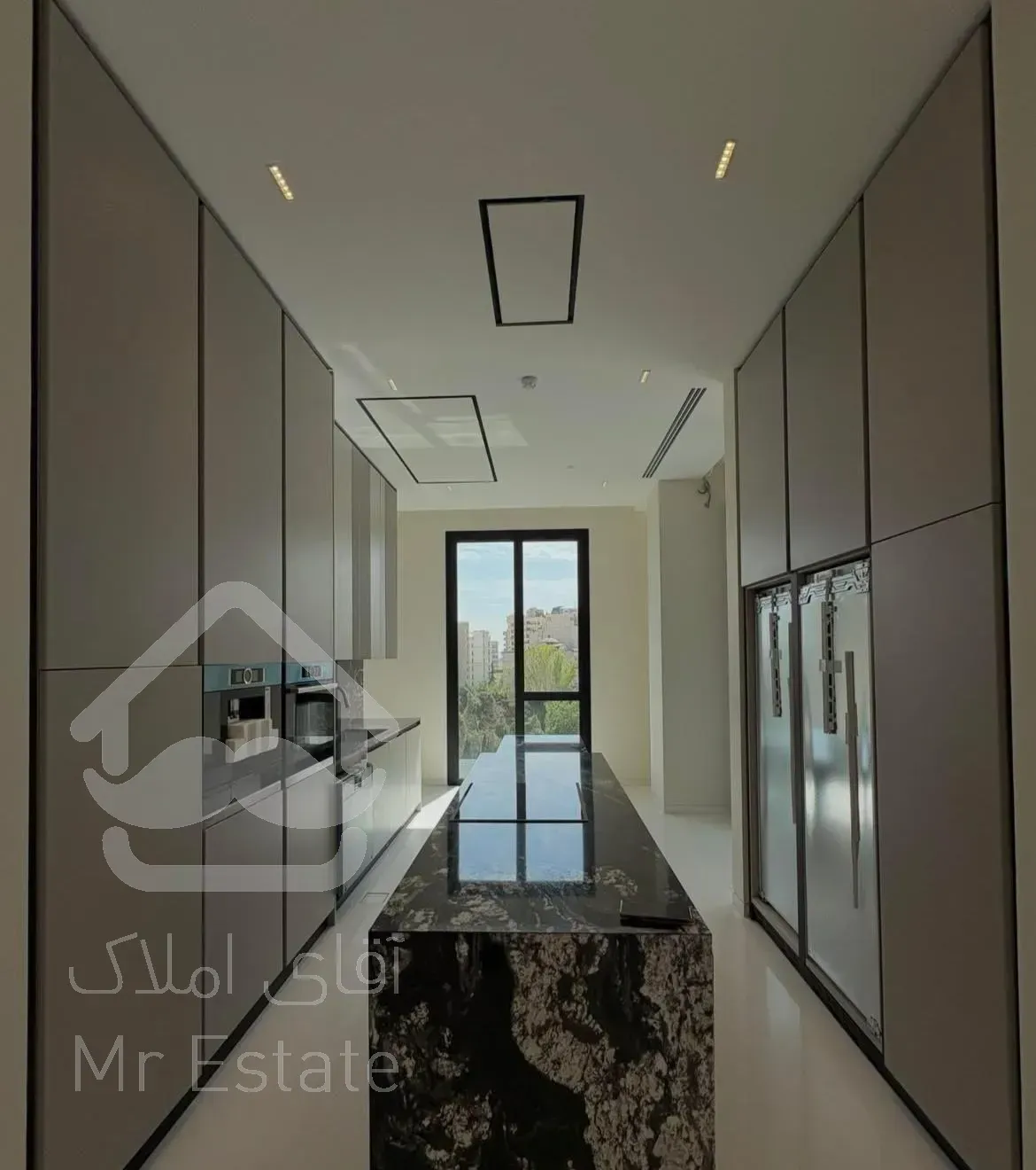 آپارتمان 325 متری / بلوار سجاد