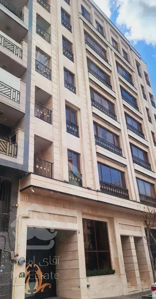 فلکه اول ۱۵۰غربی ۱۰۰متر کلید نخورده فول زیرفی