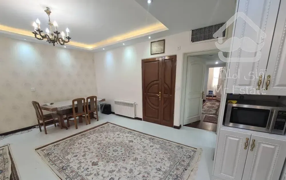 آپارتمان ١٠٧ مترى فول و بازسازى شده در ابن یمین