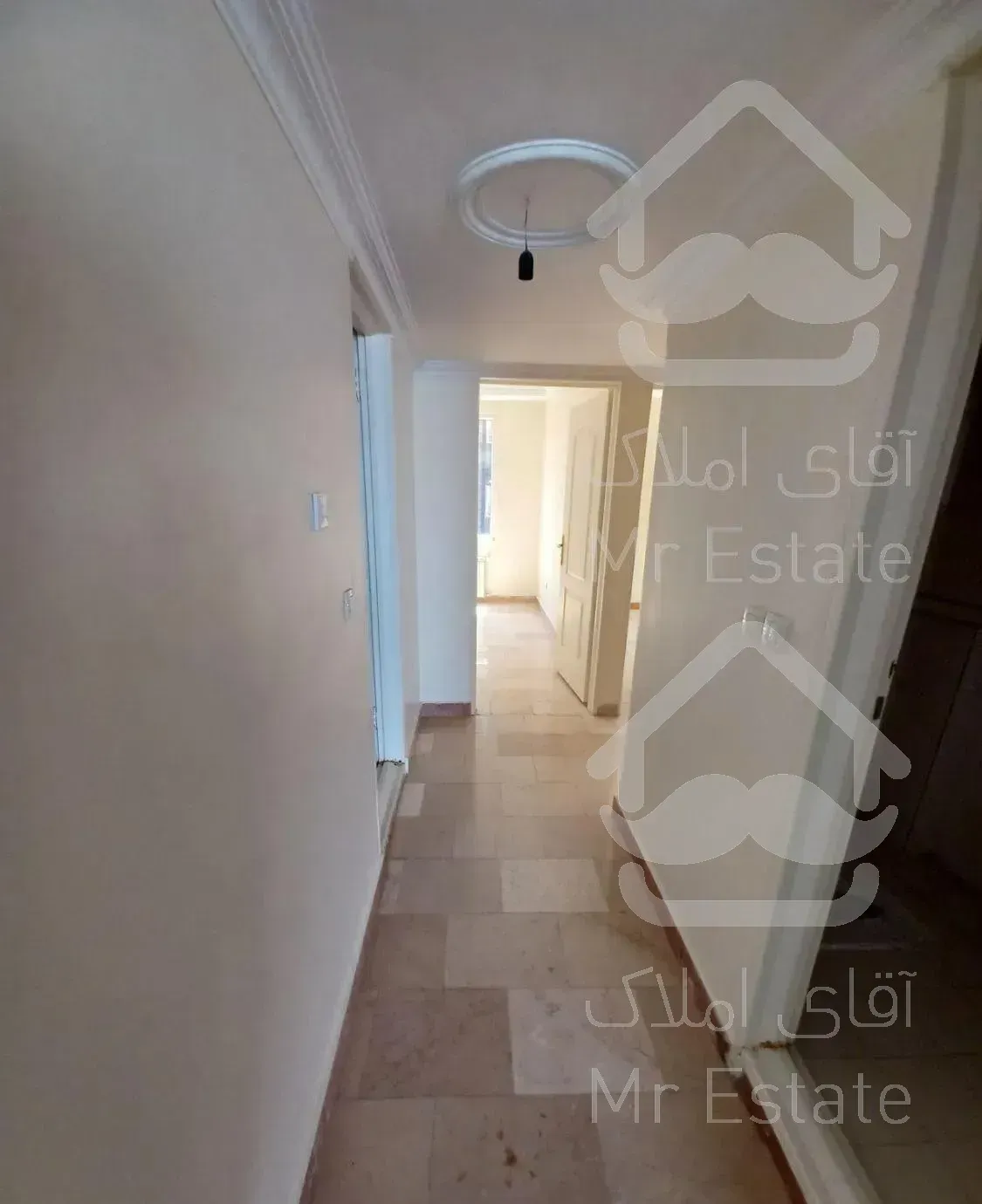 ۹۵متر،شمال میدان ولیعصر