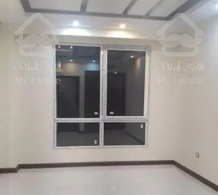 ۱۱۸ متر ۲ خواب طبقه آخر بلوار دریا