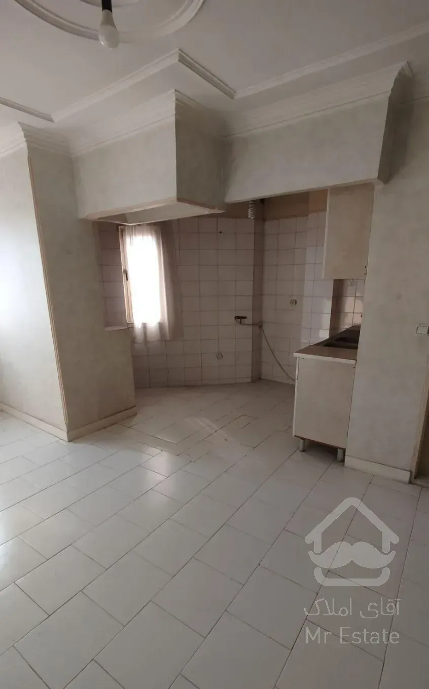 آپارتمان ۳۶ متری نزدیک مترو سرمایه گذاری