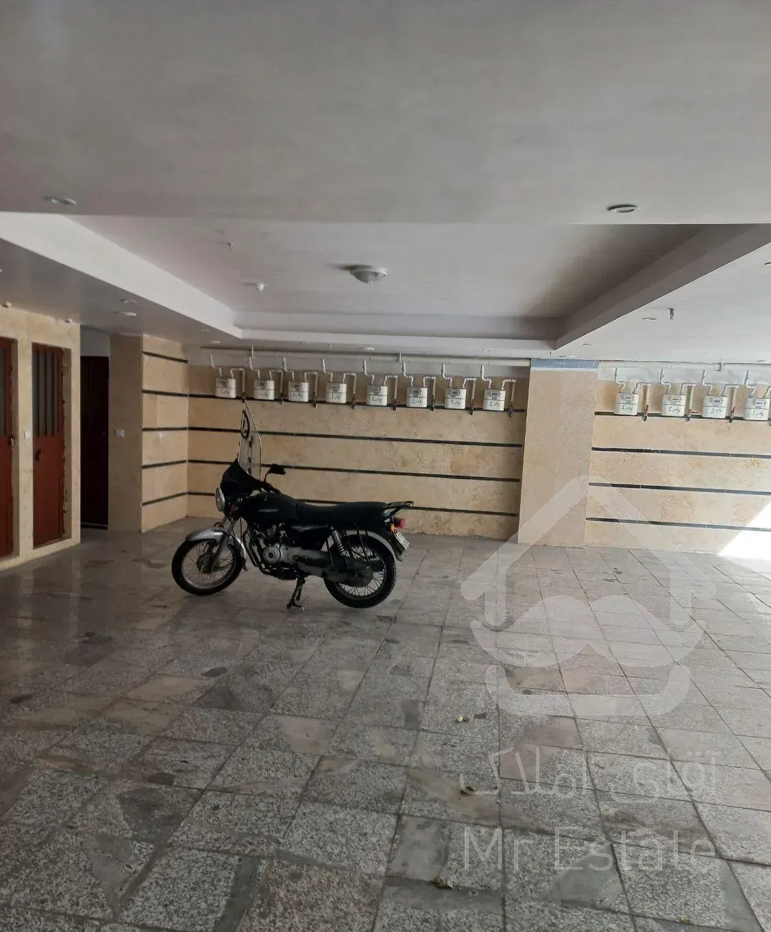 آپارتمان نوساز سند آماده نزدیک مترو عبدل آباد