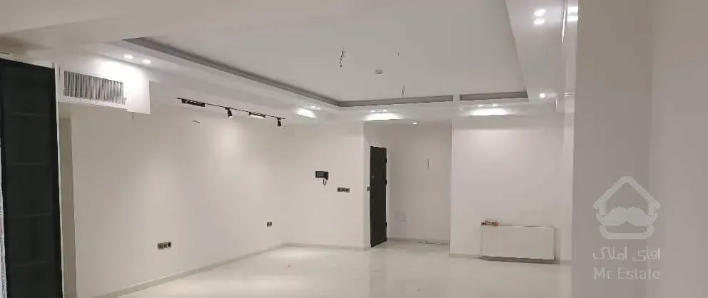 آپارتمان130متر/3خ/نوسازکلید نخورده/فول