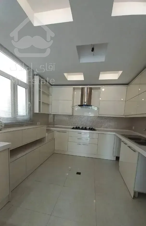 ۱۱۸ متری فول امکانات / بازسازی شده