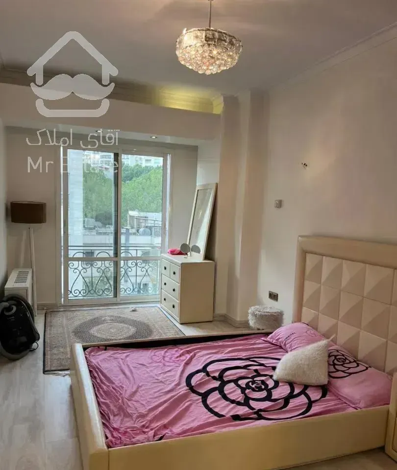 156متر 3خوابه طبقه 4 نور ودید