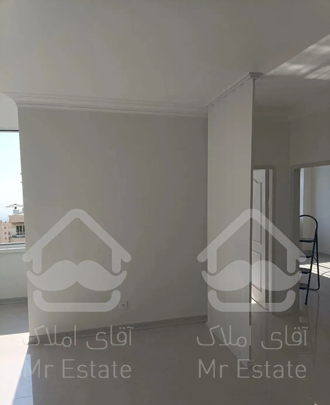 ۱۳۰متر ۳خوابه بام سعادت آباد