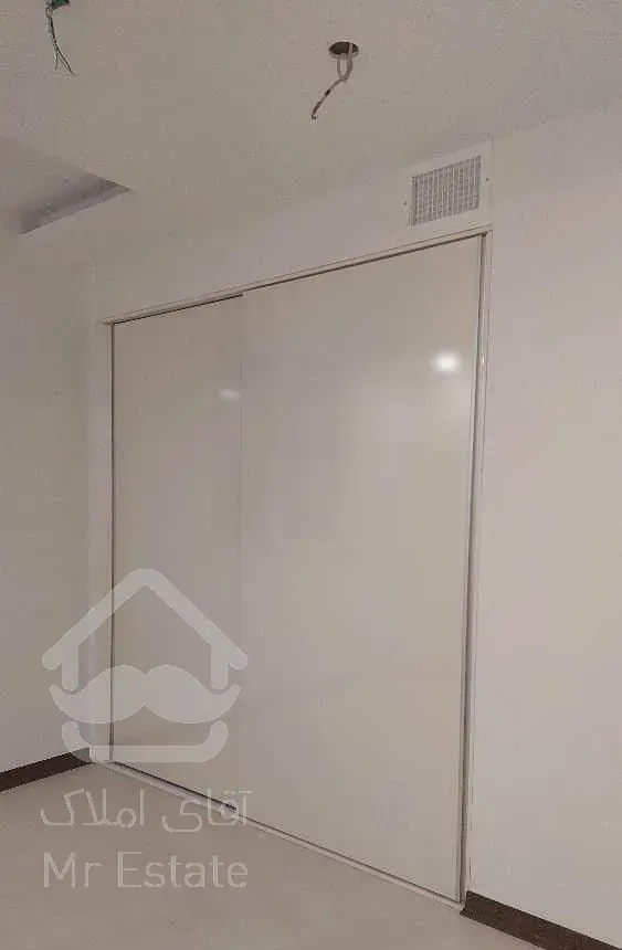 فروش فوری اپارتمان ۱۰۰متری نوساز/در طرشت