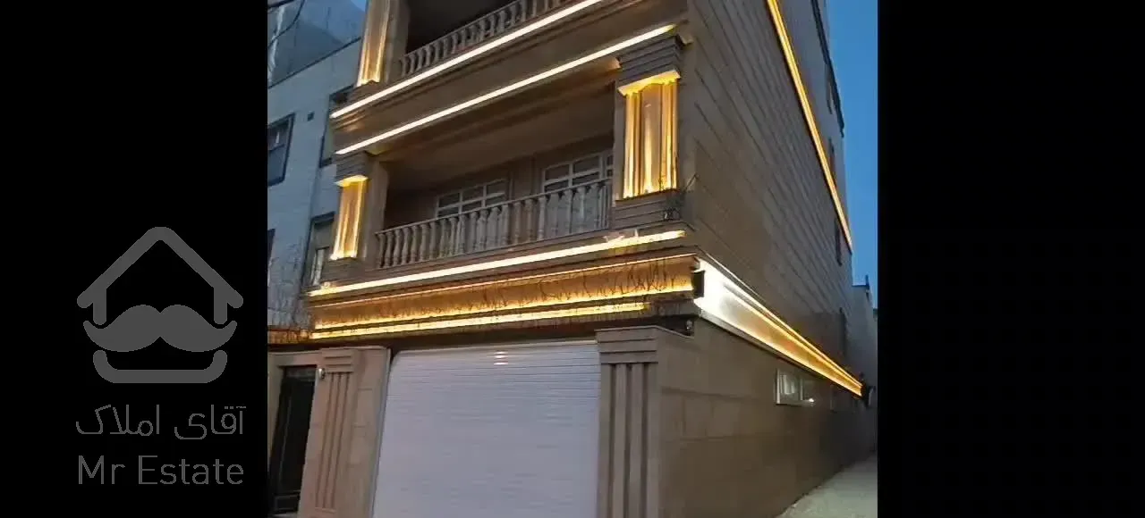 فروش آپارتمان ۱۴۰ متری ۳ خوابه در شهرک وایین