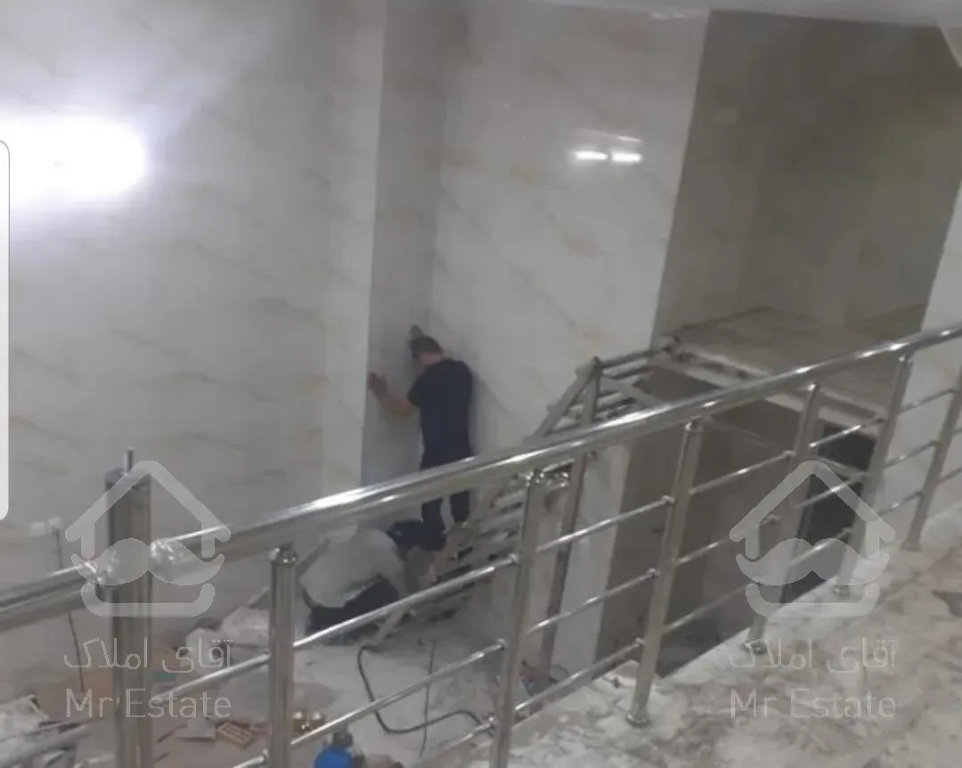 طراح و مجری انواع سازه استیل,پله استخری، پله گرد,نرده استیل انجام جوش آرگون  با بهترین کیفیت برای ساخت سازه