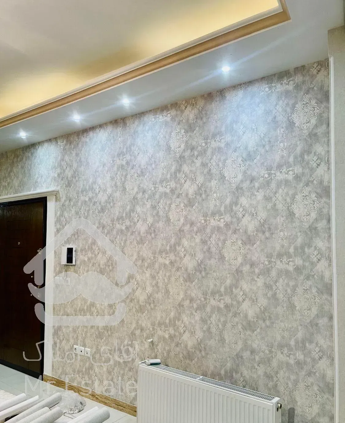 کاغذدیواری پارکت کابینت بلند مدت