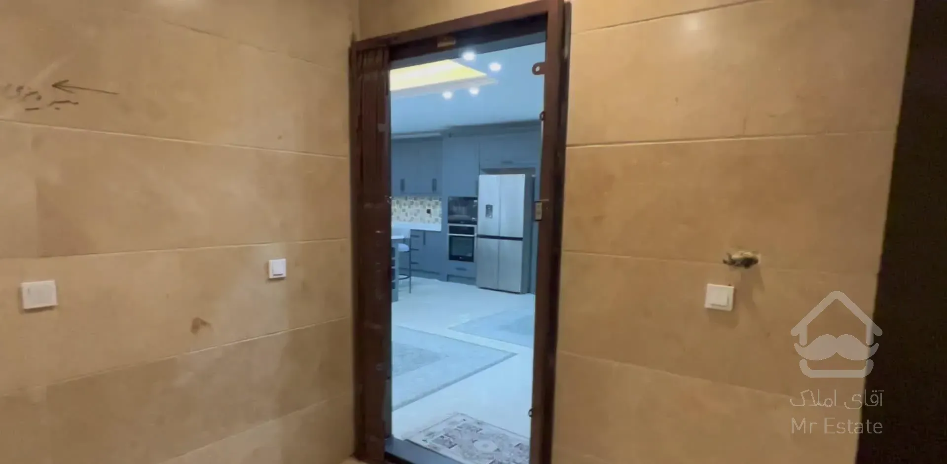 پنت هوس ۲۰۰ متری اوکازیون