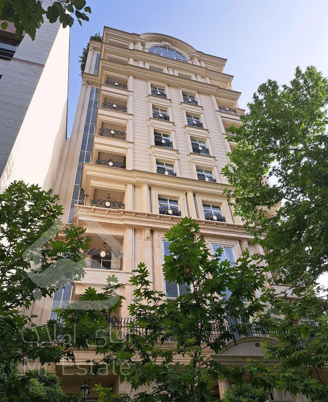 آپارتمان ۳۳۰ متر