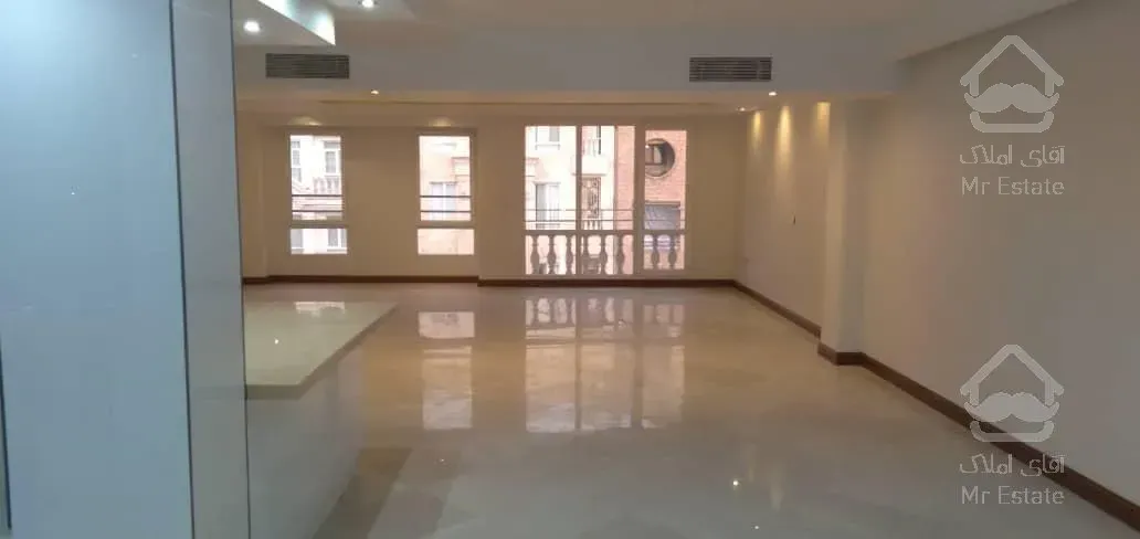 رهن و اجاره آپارتمان ۲۱۵ متری ۴ خواب نیاوران ۳ پارکنیگ