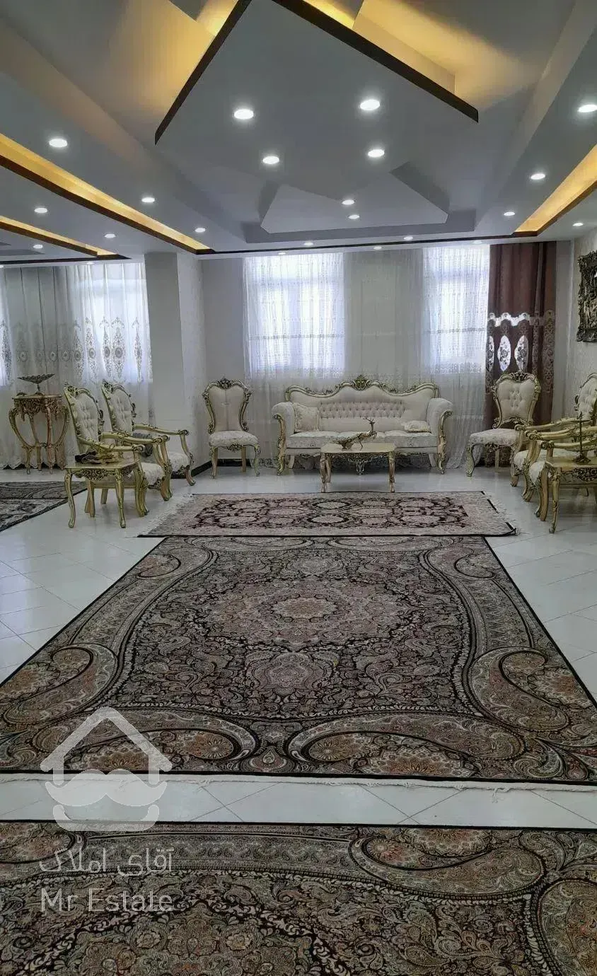 بلوار مارلیک ۲۲۰ متر با ۶۰ متر حیاط مستقل