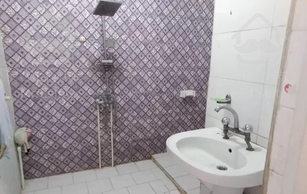 ۱۳۵ متر تک واحدی برغان