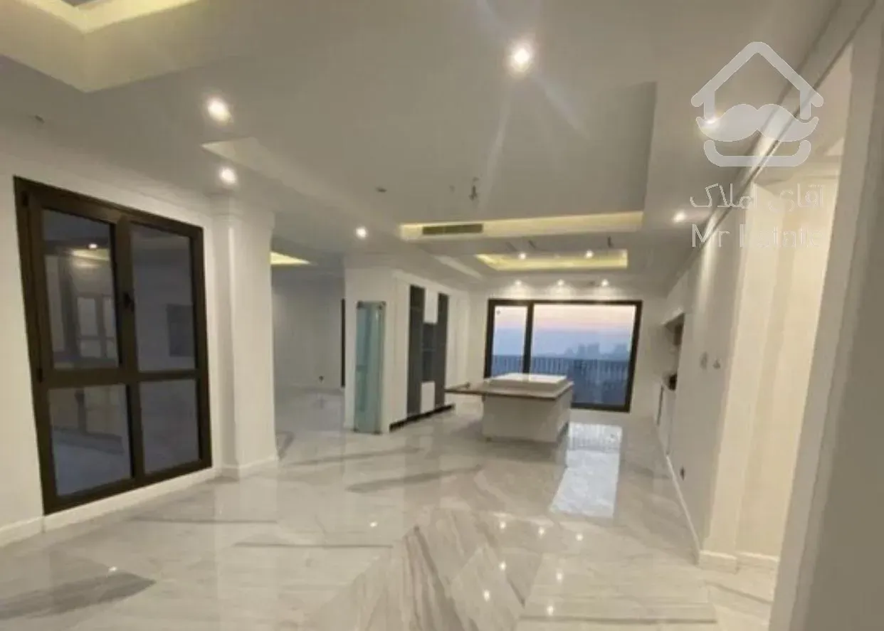 خرید آپارتمان 300 متری سنبل فرمانیه