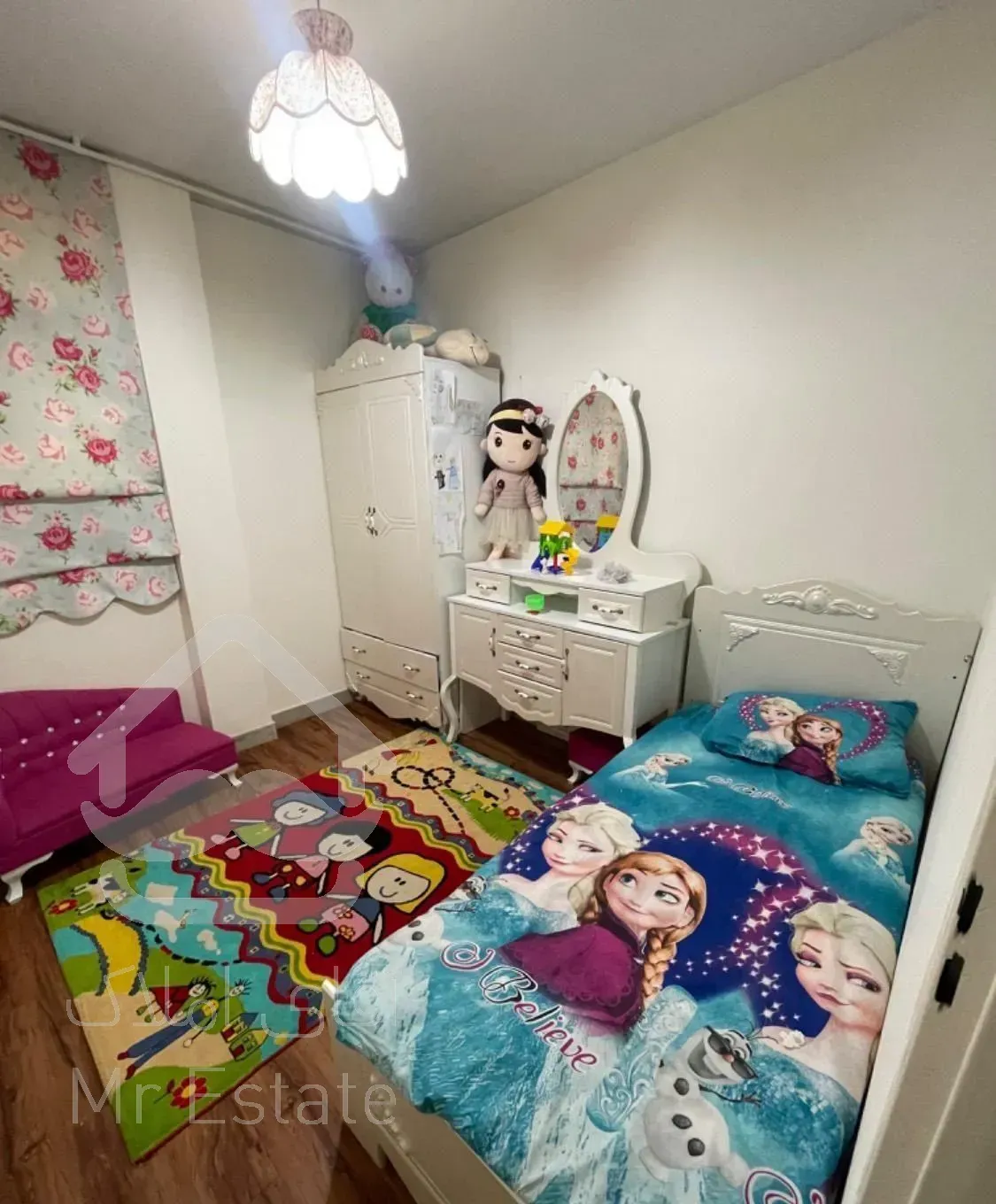 آپارتمان ۷۳ متری بازسازی شده در خلیج