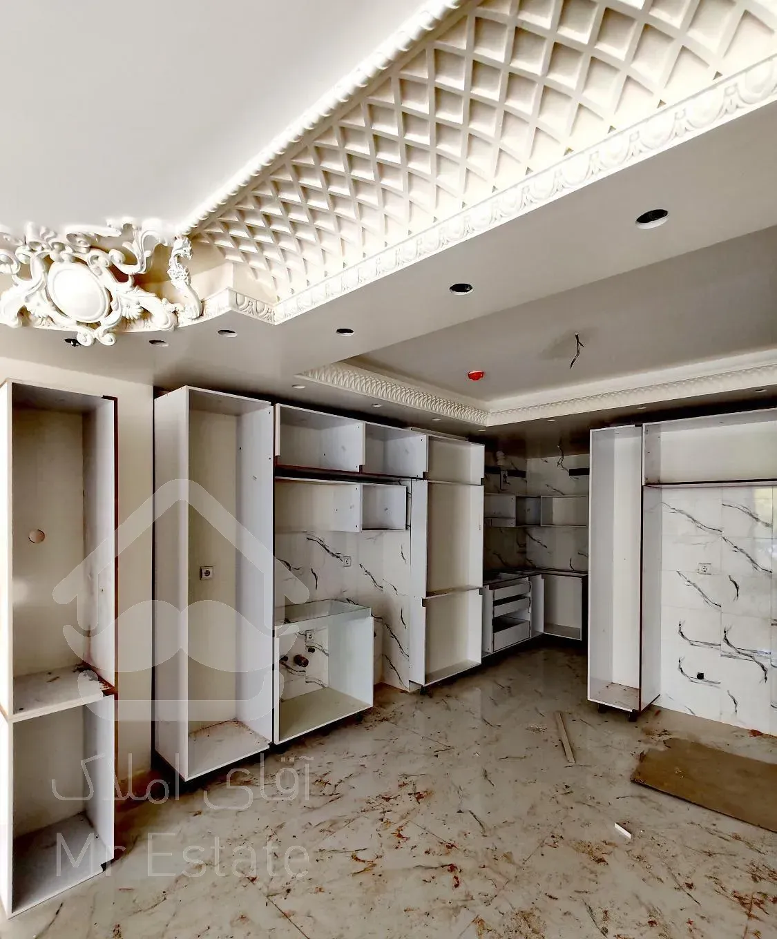 149 متر با معماری کلاسیک