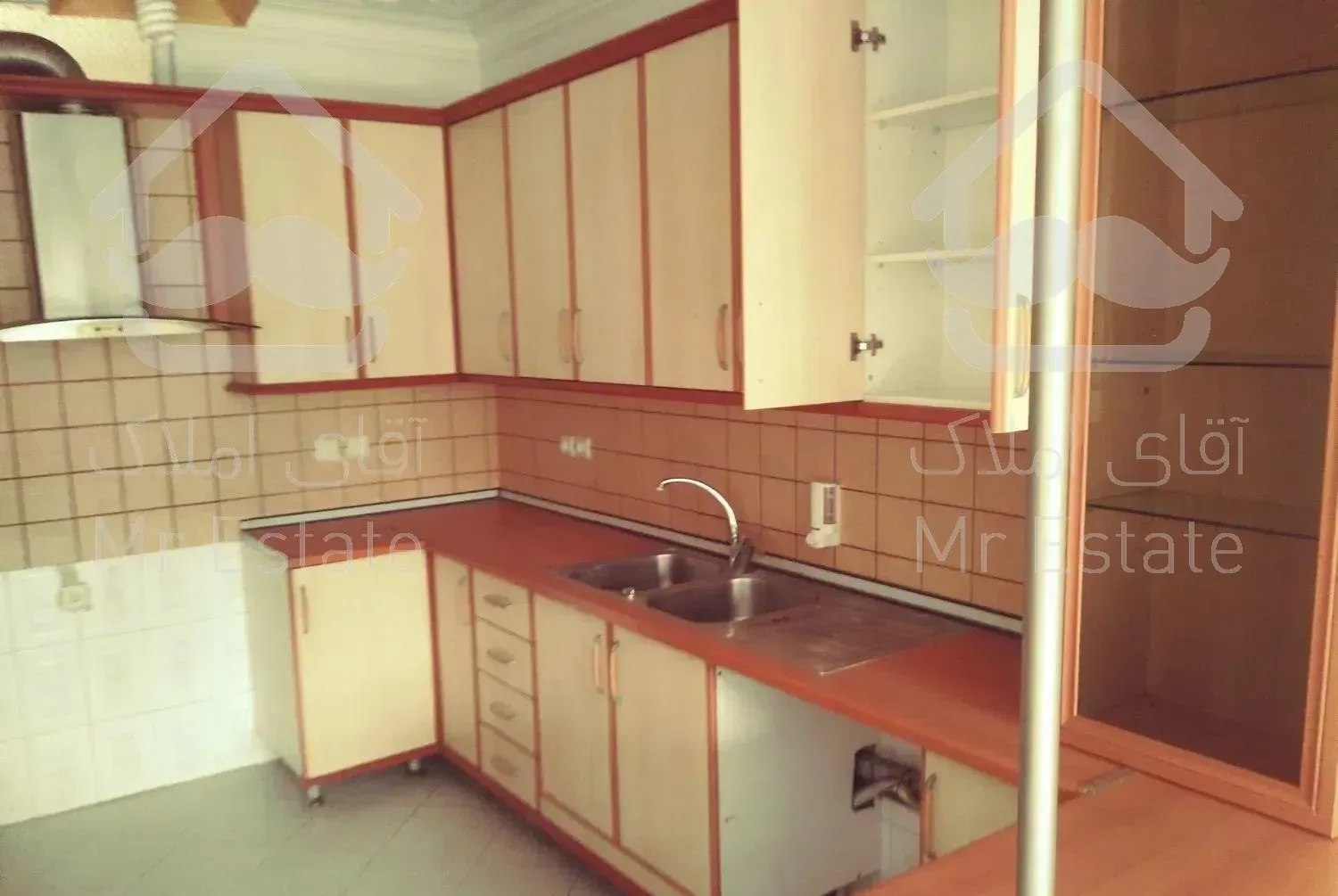 آپارتمان 117 متری دو خوابه در ایرانشهر