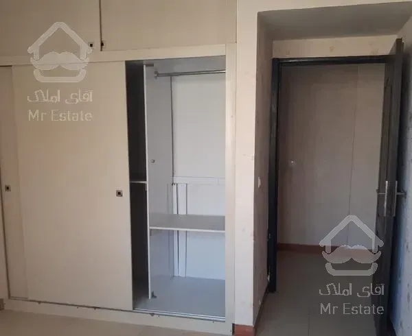 ۱۵۷ متر ۳ خواب فاز ۲ صیاد نورگیر  تخلیه