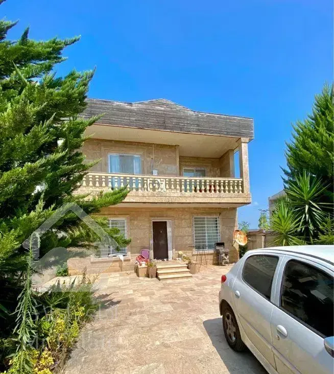 رهن و اجاره ویلا دوبلکس ۳۰۰متری در پلاک یک جنگل