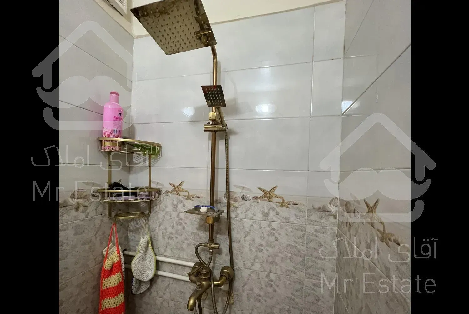 ۶۸ متری یک خوابه با ۴۰ متر حیاط اختصاصی