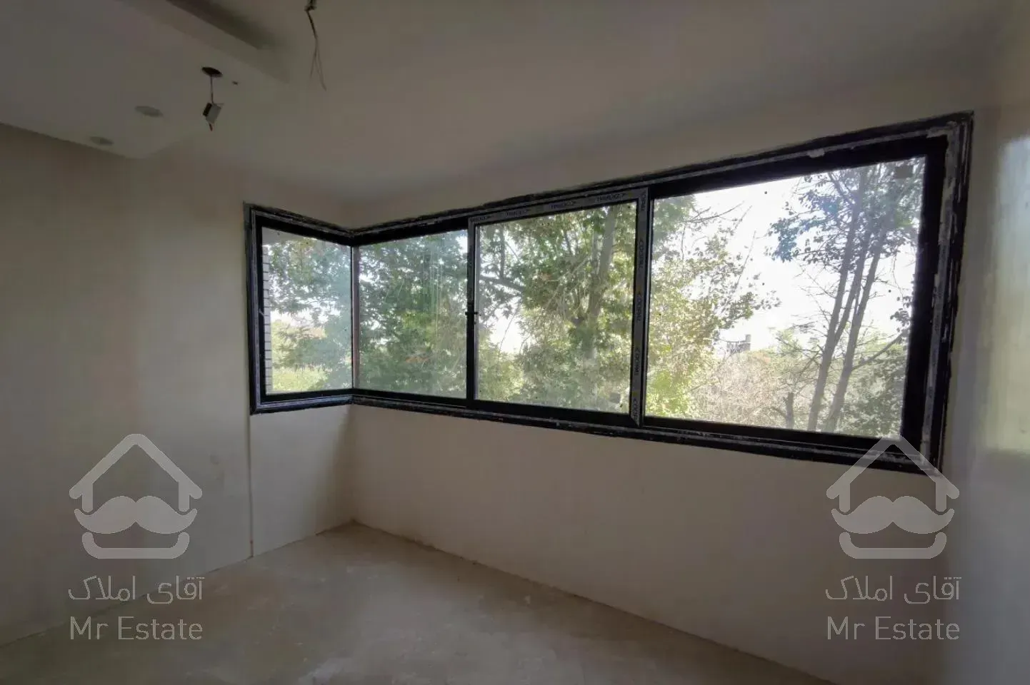 آپارتمان۲۵۰متری/۴خواب/۳طرف نور/میرزاطاهر/فرشتگان