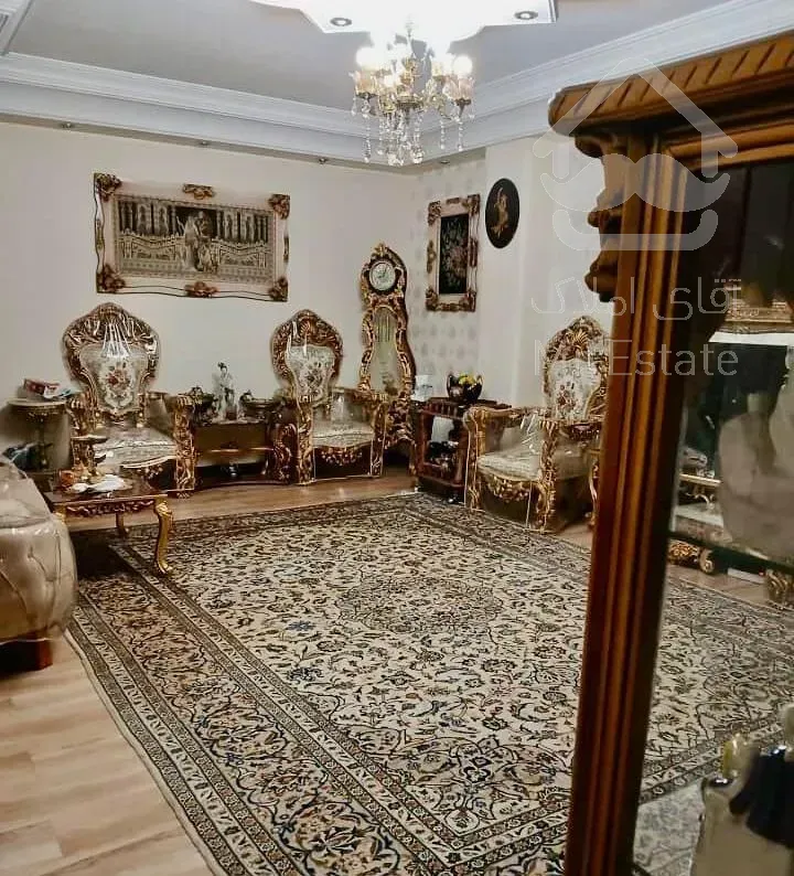 آپارتمان۷۲متری/۲خواب/۲نبش/بی عیب/فرعی دنج