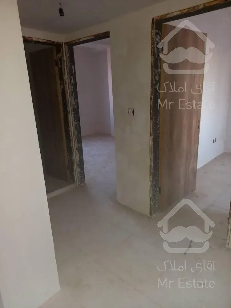 پرند   ۸۲ متر ۲ خواب پارکینگ و انباری