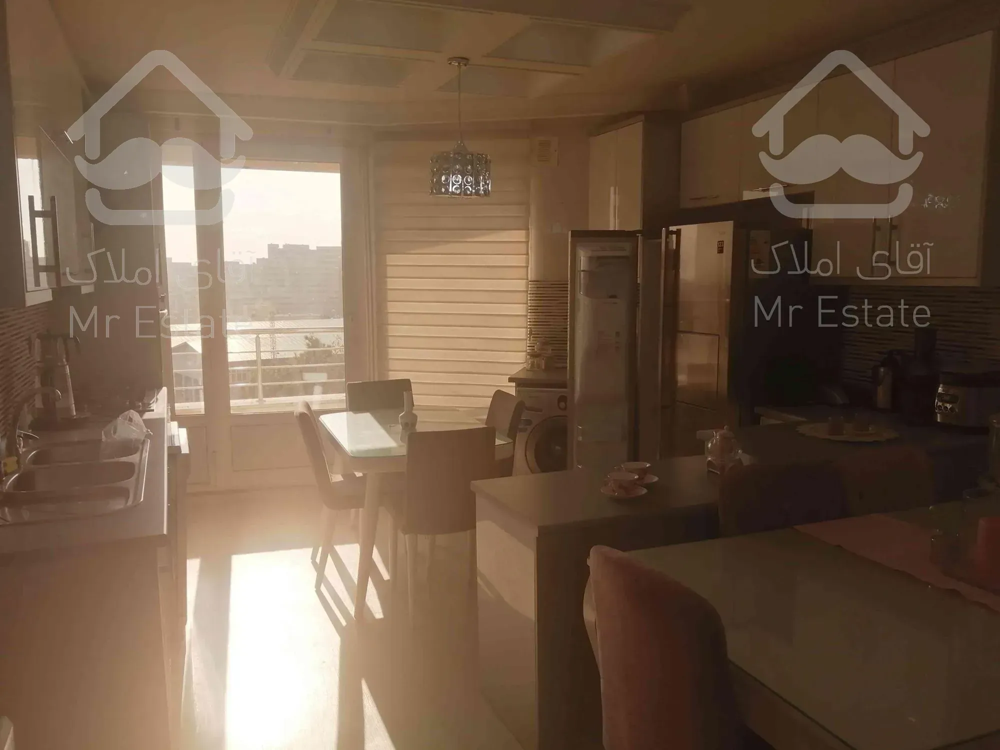 فروش اپارتمان *بازسازی شده ۲خوابه کم واحد*بلوار فردوس شرق