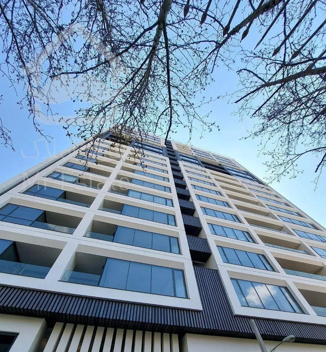 ۳۲۵ متر کلید نخورده/۳ جهت ویو