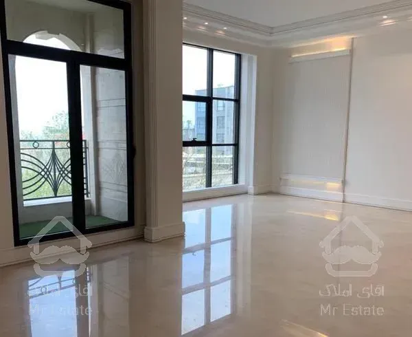 فروش آپارتمان ۲۱۰متر ، روستائیان