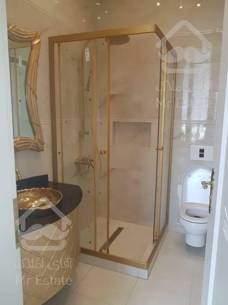 خرید و فروش آپارتمان 260 متری در نیاوران عمار