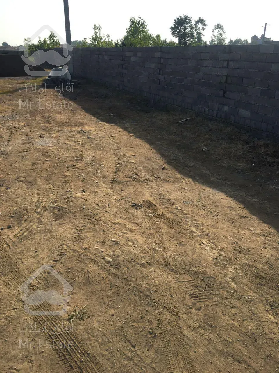 زمین مسکونی دارای جواز