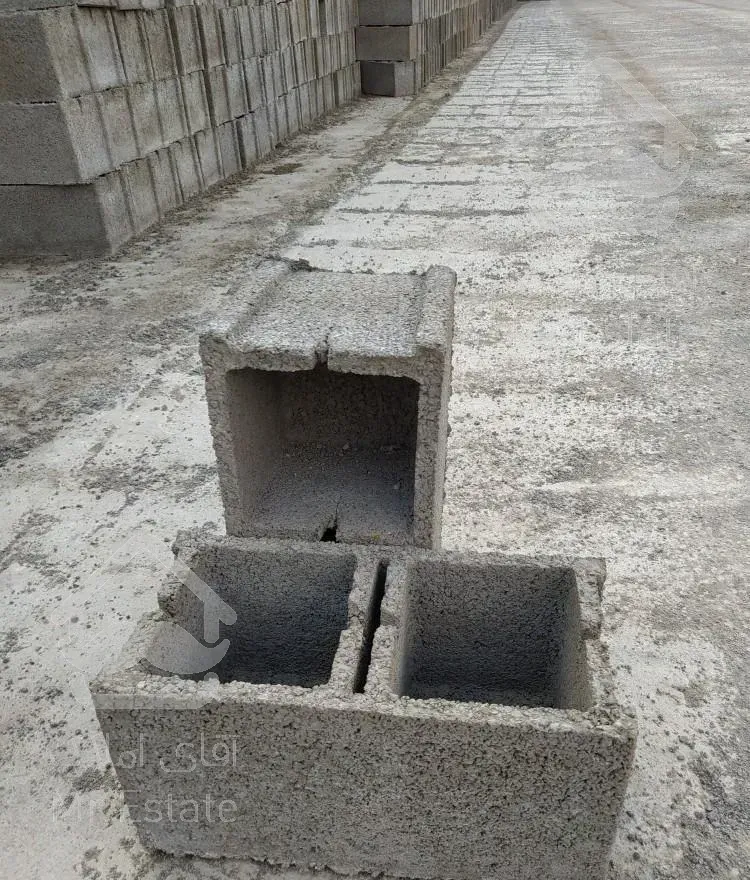 بلوک سیمانی و پخش مصالح ساختمانی