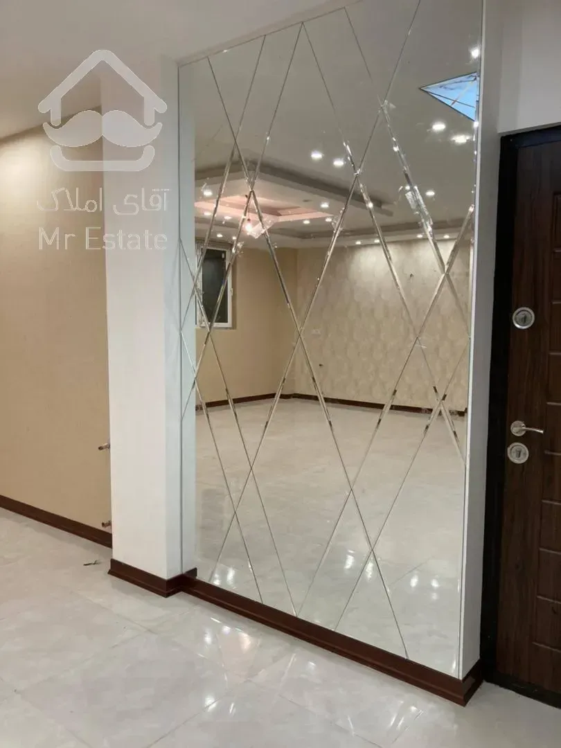 فروش دو واحد آپارتمان باهم شیک ونوسازطبقه ۴نزدیک خیابان اصلی