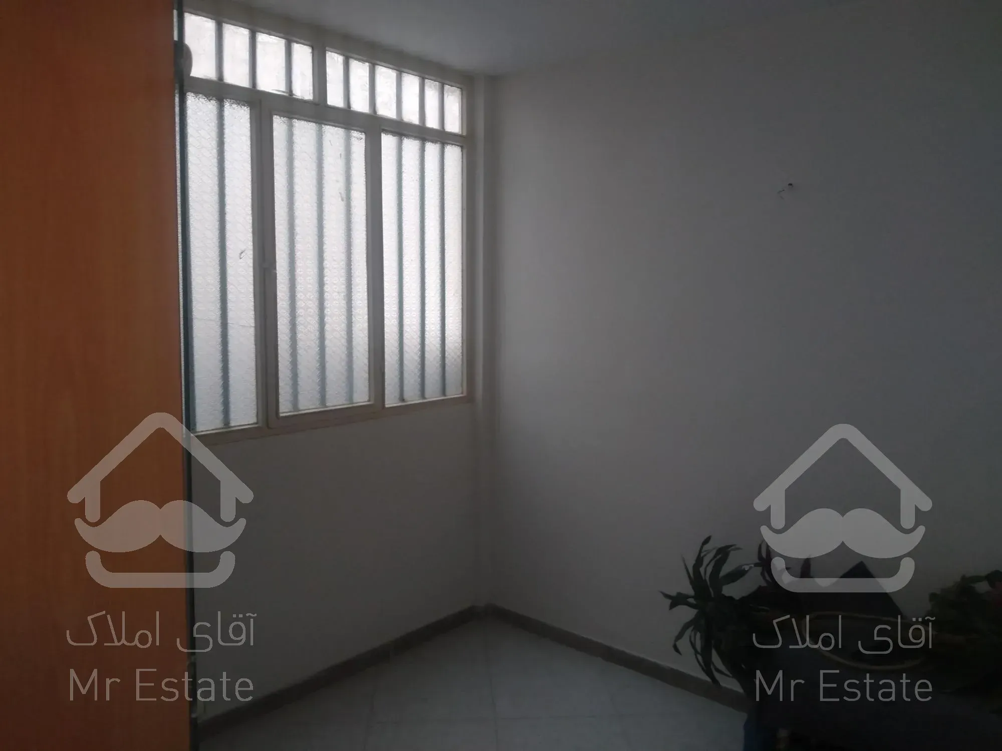 فروش آپارتمان ۶۸ متری ۲ خواب طبقه سوم تک واحدی رودکی آزادی