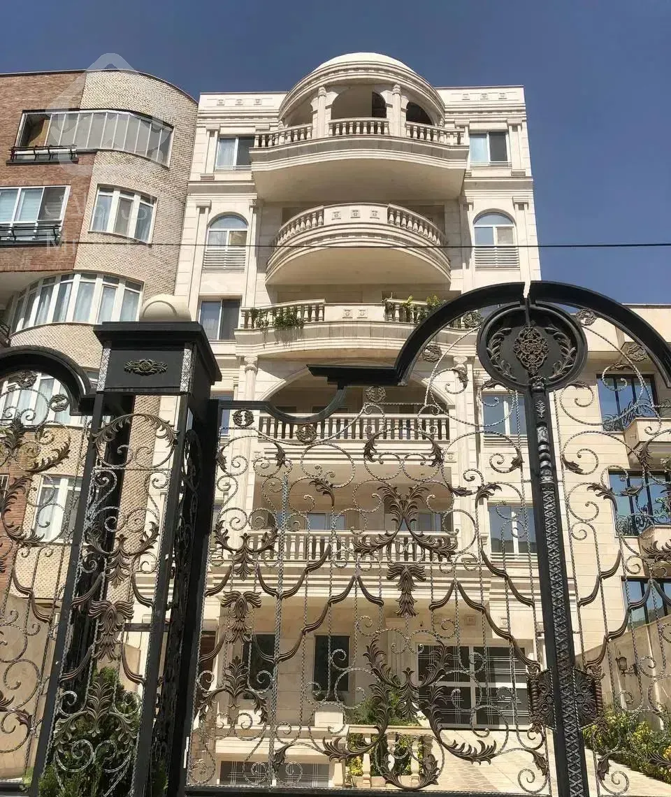 ۱۲۵متر/خوش نقشه/مناسب عروس داماد/فاز ۳