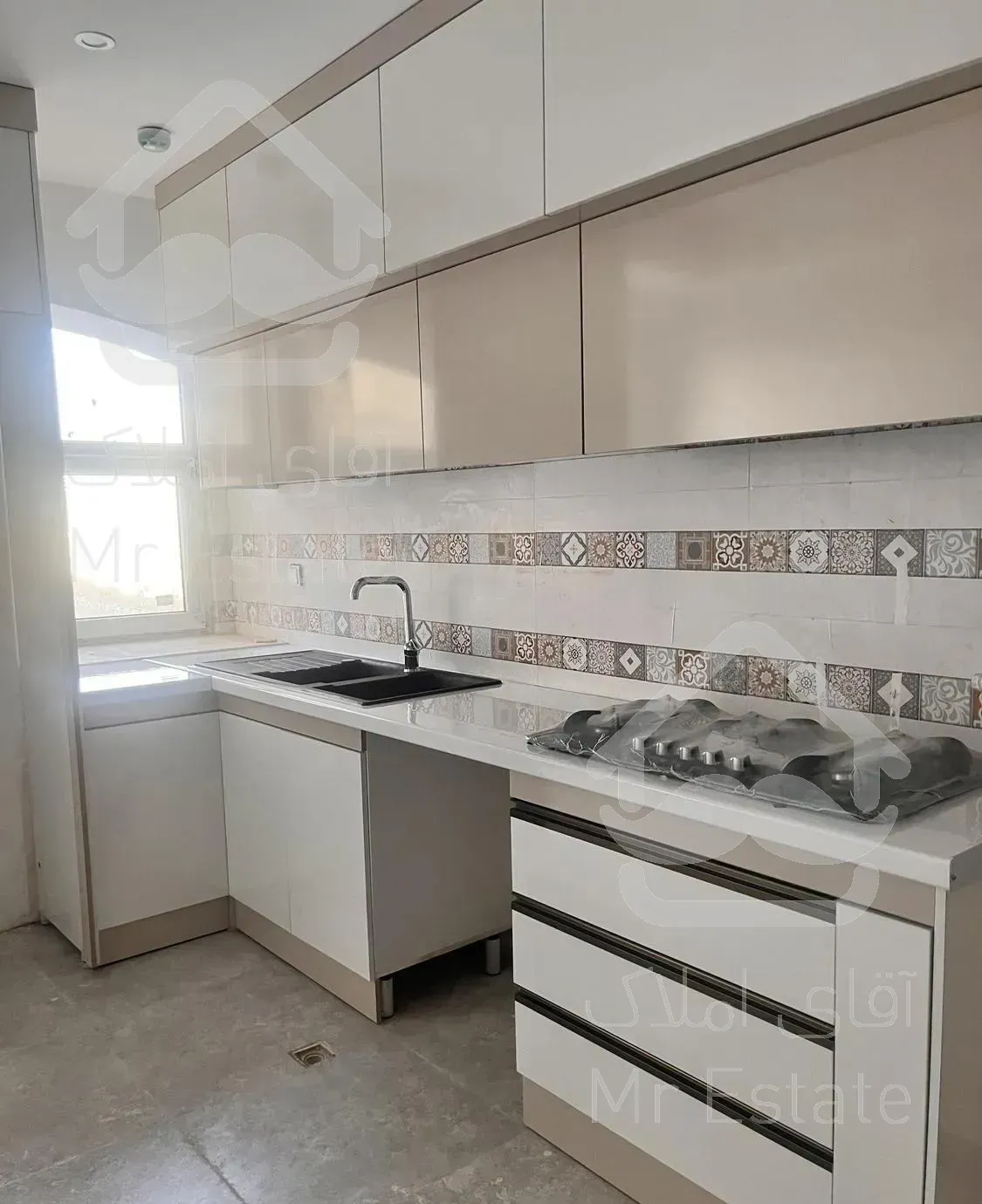 ١ خوابه نقلی کلیدنخورده میدان ساحل